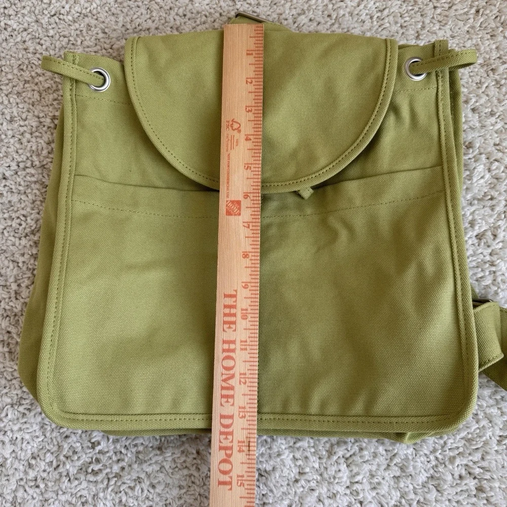 BAGGU Green Canvas Drawstring Backpack Rucksack Flap Snap Adjustable Straps